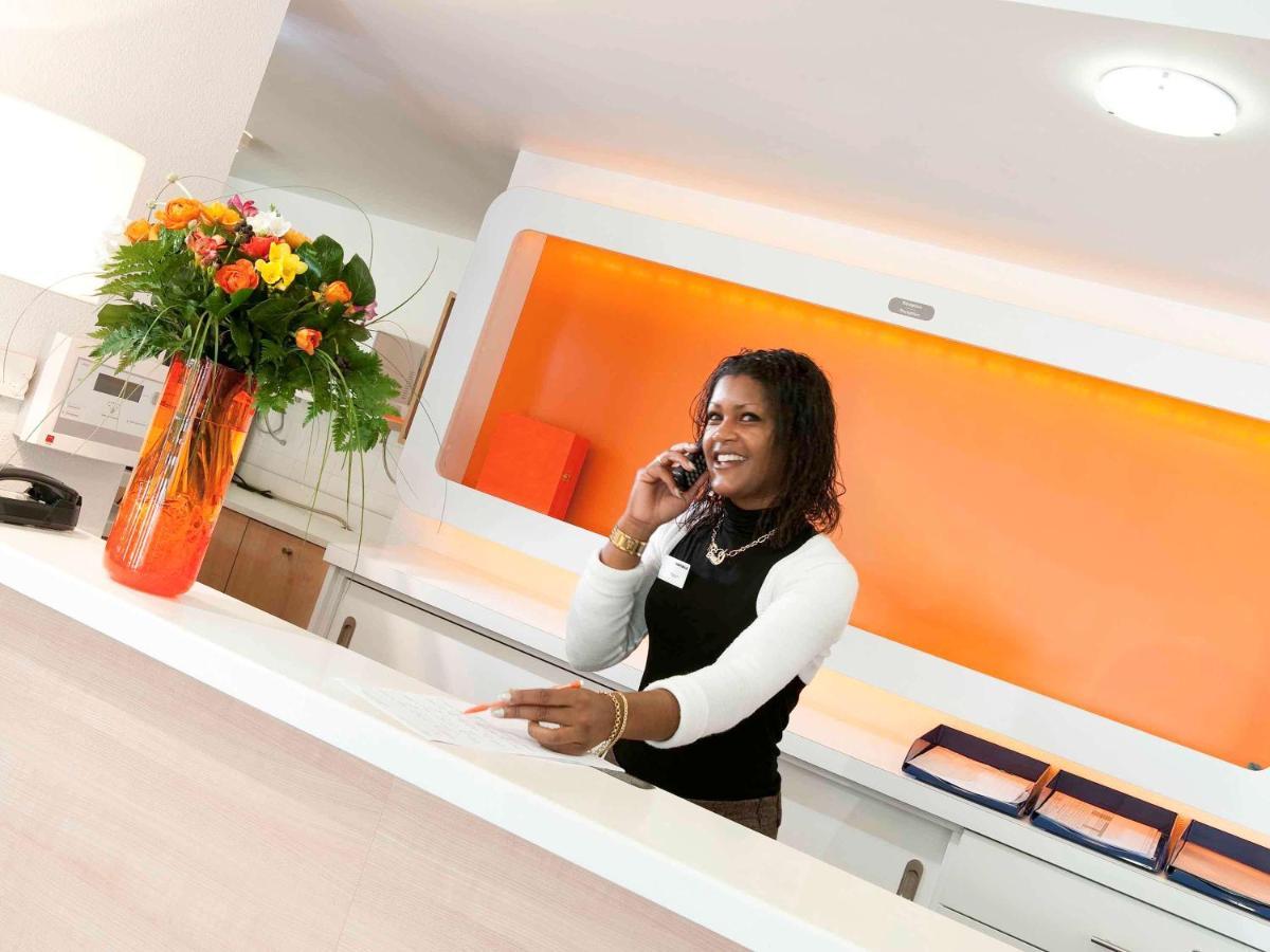 Ibis Budget Cergy St Christophe Exteriör bild