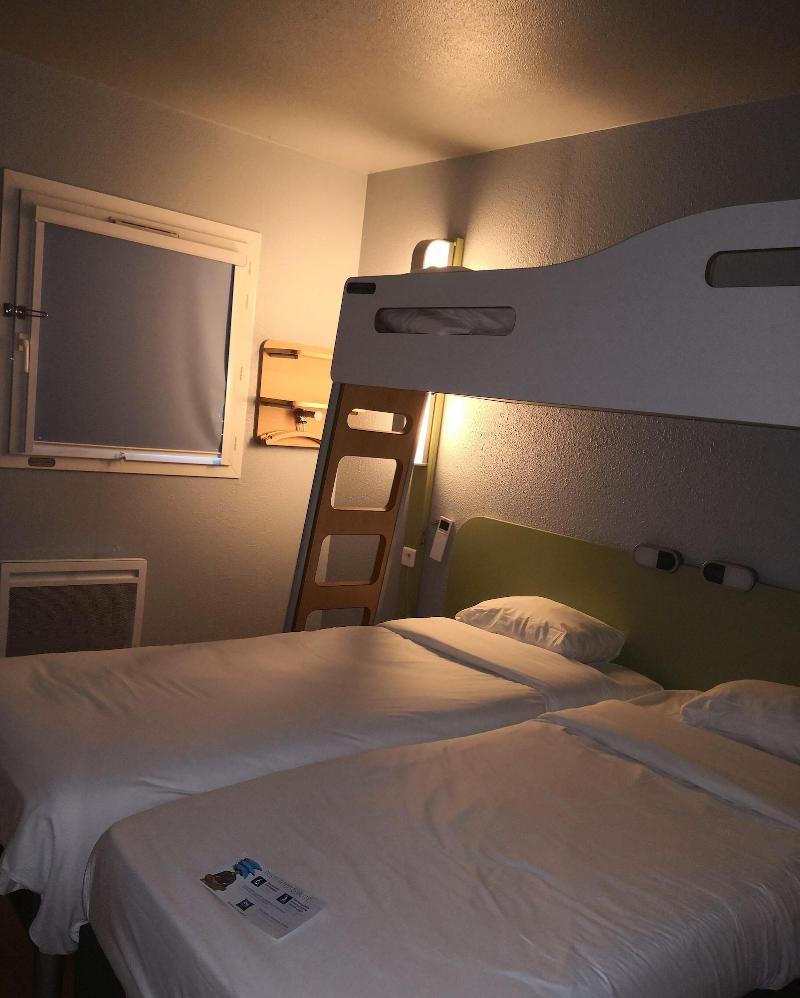 Ibis Budget Cergy St Christophe Exteriör bild