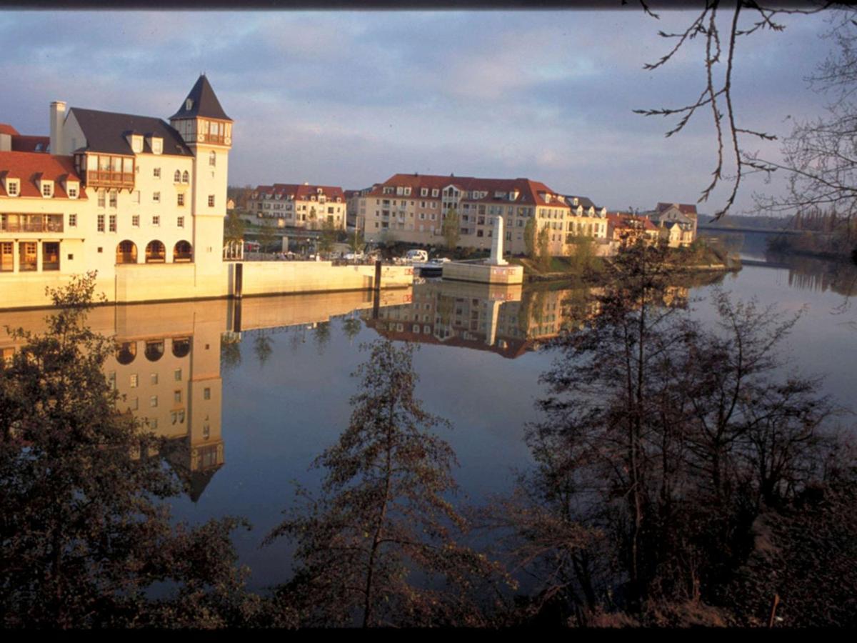 Ibis Budget Cergy St Christophe Exteriör bild